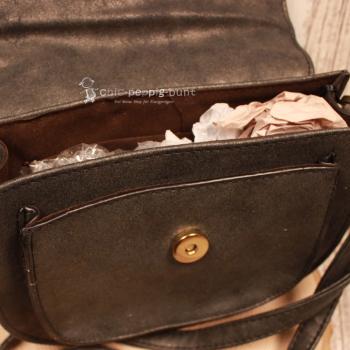 Schwarze Leder Handtasche mit Fransen – Boho Schultertasche Echtleder