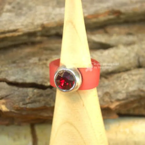 Damenring Swarovski - Kautschuk-Band - breit