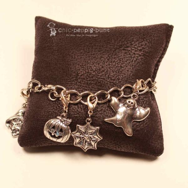 Bettelarmband versilbert mit 8 Charmsanhänger Helloween