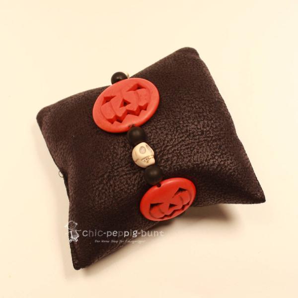Armband Perlen Kürbis Gesicht orange schwarz Totenkopfperle