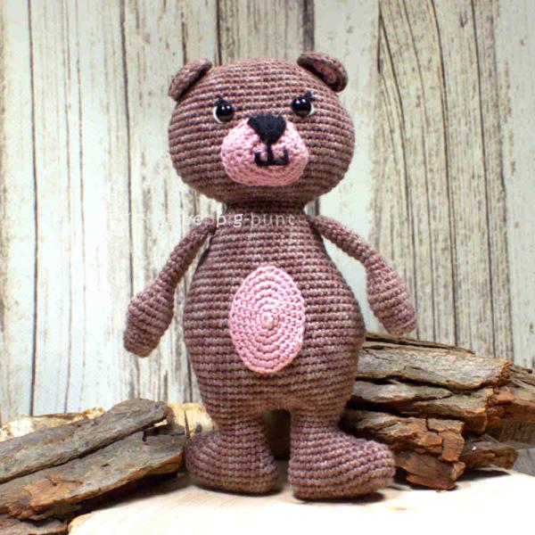 Gehäkelter Bär Stoffpuppe Stofftier Handmade Braun Rosa 21cm stehend Dekofigur