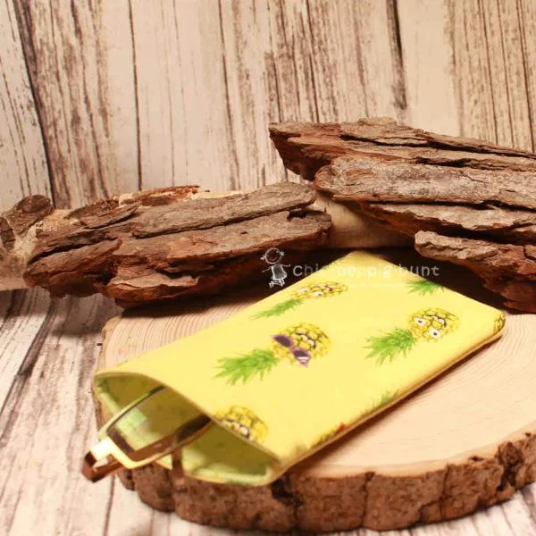 Brillenetui Stoff gelb mit Annanas Frucht - brillenetui stoff handgenäht gelb annanas lustig