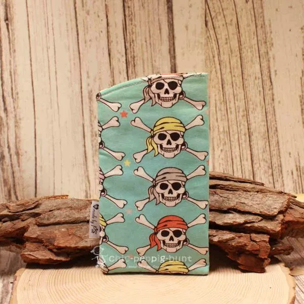 Brillenetui Stoff türkis blau Totenkopf Knochen Muster - brillenetui stoff handgenäht pirat knochen mint gruen