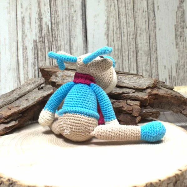 Elch als Dekofigur Stoffpuppe Spielfigur Handmade beige 18 cm gehäkelt