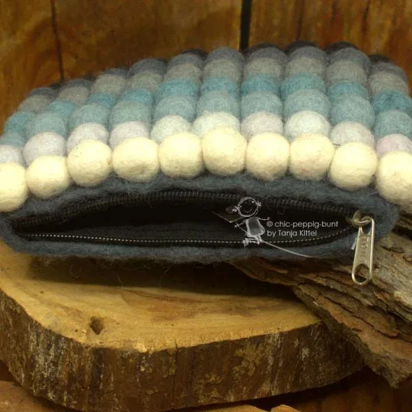 Bommel Mäppchen in grau