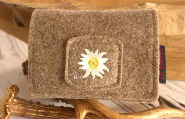 Filz-Geldbeutel Trachten klein beige