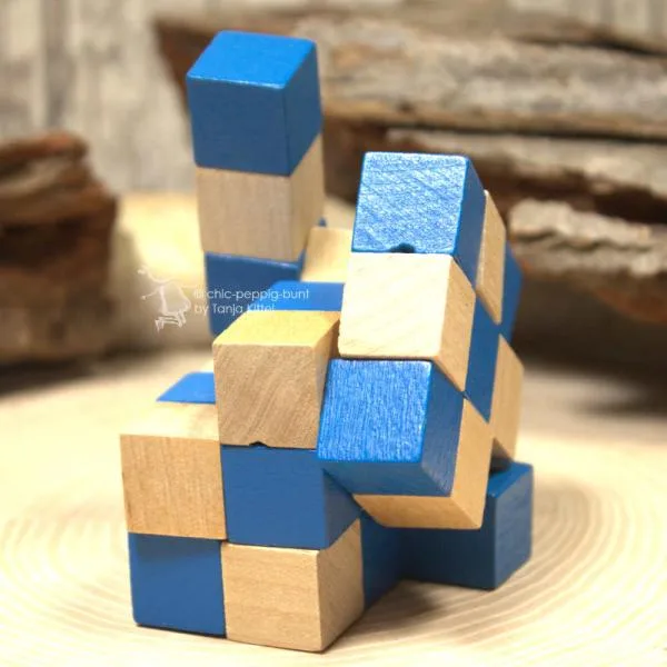 Geschicklichkeitsspiel Holz blau Würfel - geschicklichkeitsspiel blau holz holzwuerfel