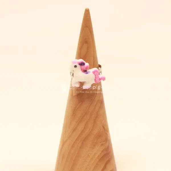 Magischer Einhorn-Frisier-Zauber: Haaraccessoires-Set in Geschenkbox - haarspange kinder einhorn haargummi ring set rosa box