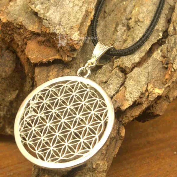 Blume des Lebens mit Segelseilkette