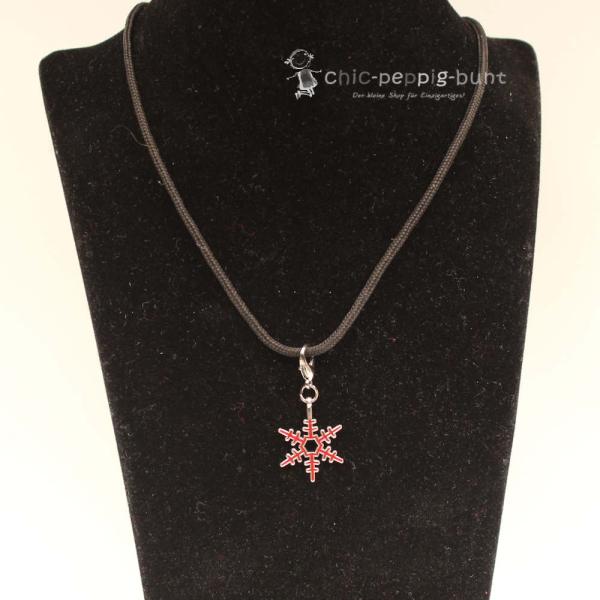 Halskette mit Schneeflocke Charmsanhänger