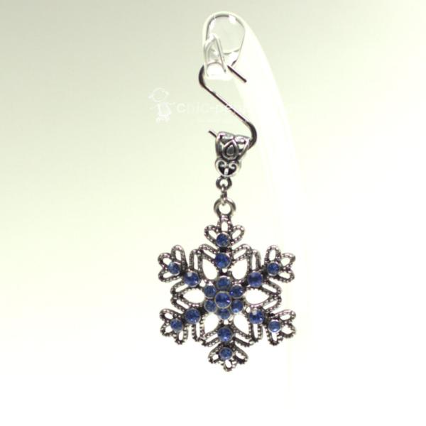 Kettenanhänger Schneeflocke Steine blau versilbert