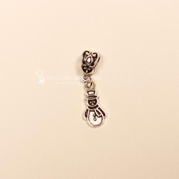 Kettenanhänger Weihnachten Schneemann versilbert mit Schluppe, Modeschmuck handmade chic-peppig-bunt