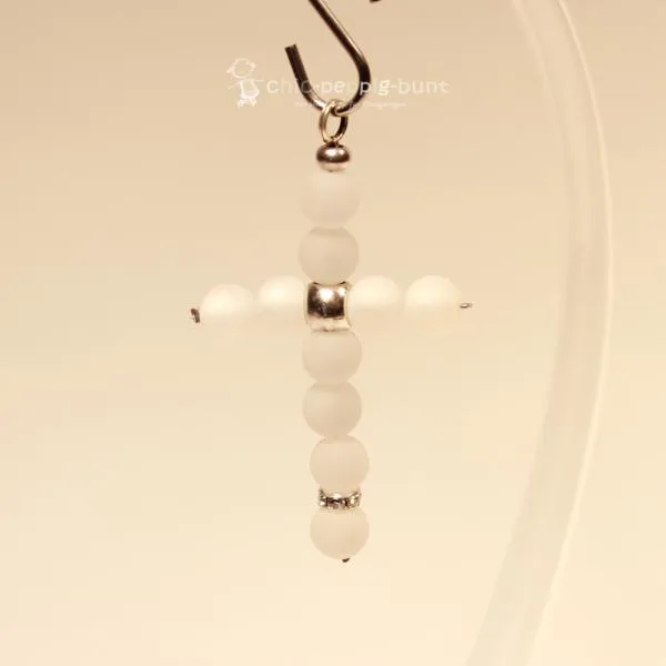 XXL Kreuz Kettenanhänger Weiß Matt – Polaris Unikat - kettenanhänger gross kreuz perlen handmade metall versilbert polaris weiss matt