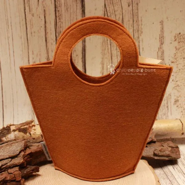 Kindertasche Filz handgenäht braun Motiv Hund - kindertasche geschenktasche braun klein hund