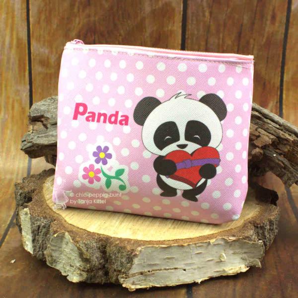 rosa farbiges Mäppchen mit kleinem Panda Motiv