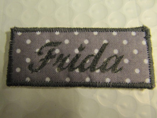 personalisiertes Extra - Andenkenschatulle mit Namensschild vorne am Deckel + 5 personalisiertes Extra - Andenkenschatulle mit Namensschild vorne am Deckel + 5