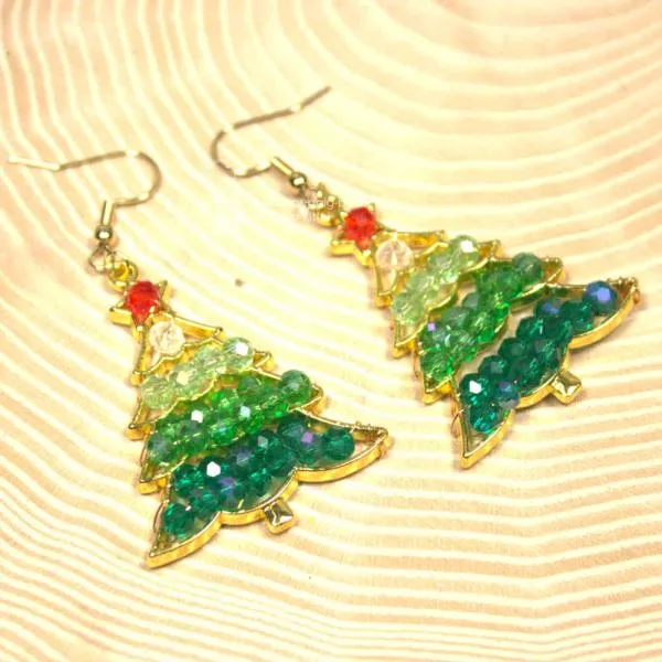 Ohrringe Hänger Weihnachten Baum aus Perlen grün - ohrringe modeschmuck vergoldet weihnachten baum perlen