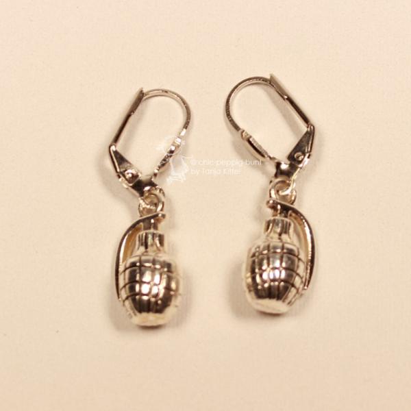 Ohrringe Modeschmuck versilbert Klappbrisur schlicht elegant, handmade chic-peppig-bunt