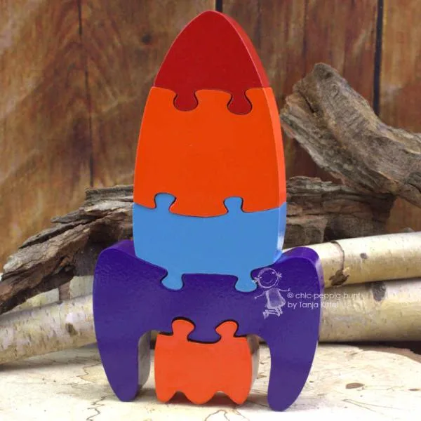 Zahlen Puzzle als bunter kleine Rakete