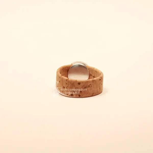 Kork-Ring Hellbraun mit Preciosa Kristall – Damenring - ring damen kork swarowski stein braun variabel