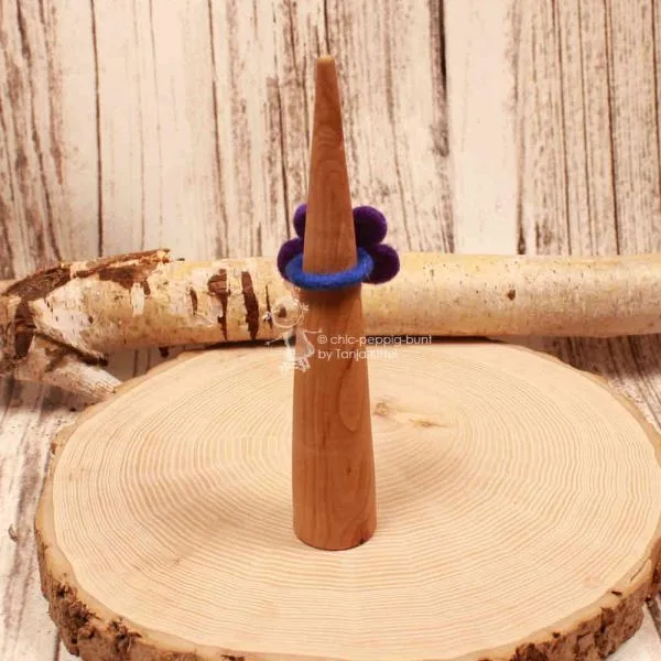 Kinderring Filz-Blume Lila-Blau – Bestickter Fingerring Handmade - ring kinder damen filz lila blau einheitsgroesse