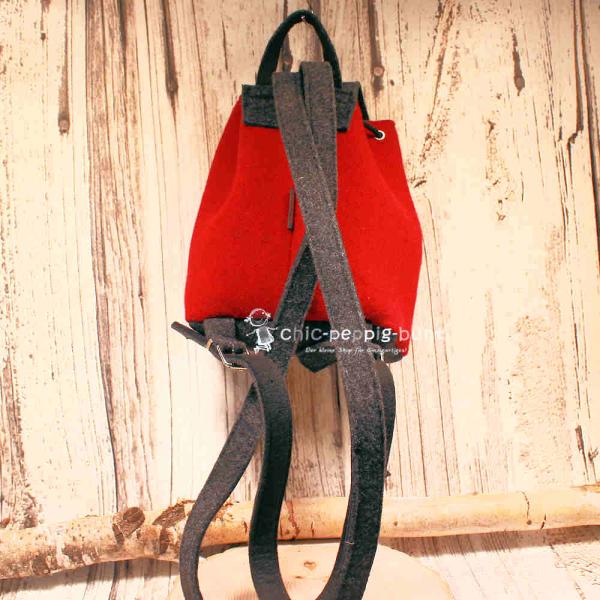 Rucksack Filz rot - schwarz Hirsch Motiv