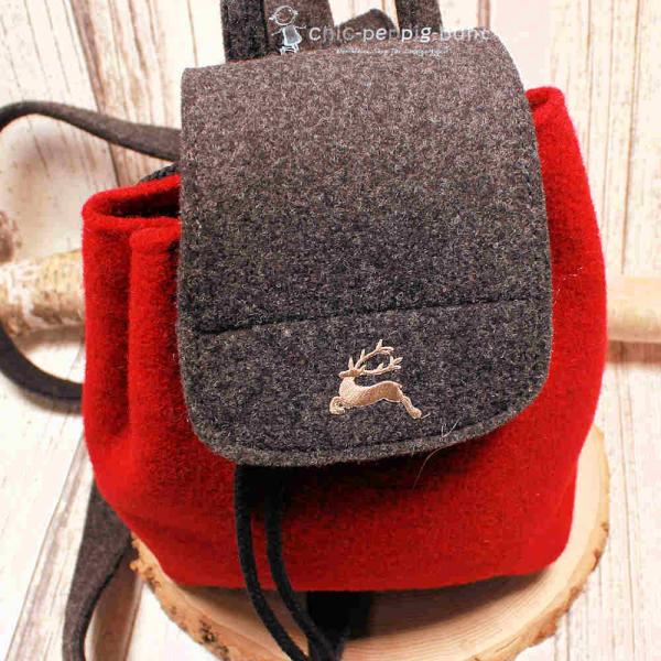 Rucksack Filz rot - schwarz Hirsch Motiv