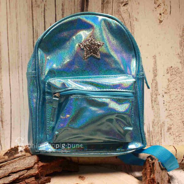 Kleiner schimmernder Kinderrucksack in Blau-Glitzer aus abwaschbarem PVC mit zwei Reißverschlussfächern und Polyester-Innenfutter.