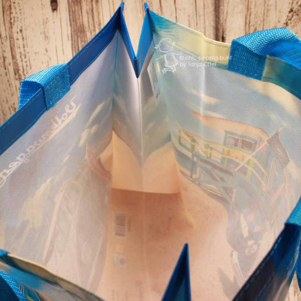 Innenansicht der großen Shoppertasche für viel Stauraum beim Einkauf.