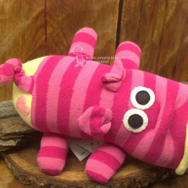 Sockenschweinchen als kleines Kuscheltier Sockenschweinchen als kleines Kuscheltier