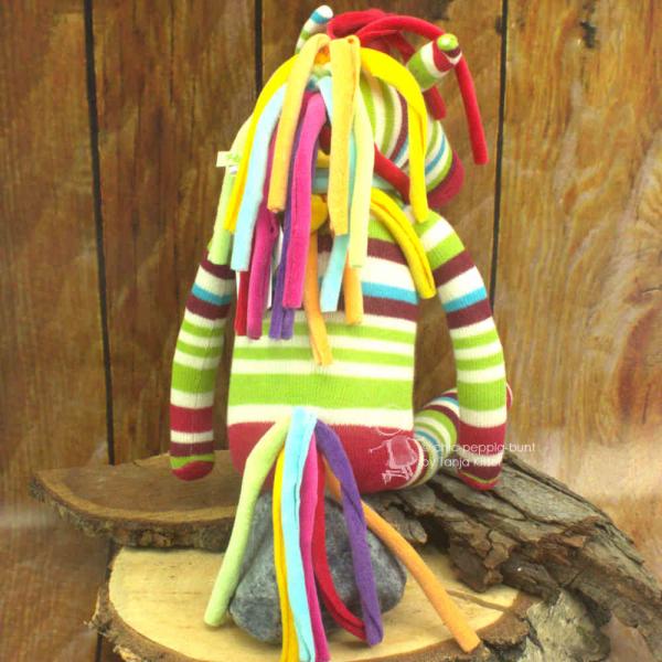 Kuscheltier Sockeneinhorn mit roter Nase Kuscheltier Sockeneinhorn mit roter Nase