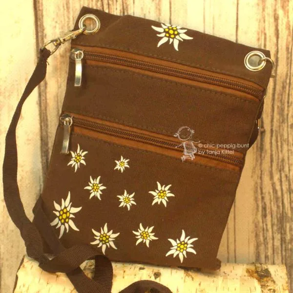 Handtasche im Trachtenstil