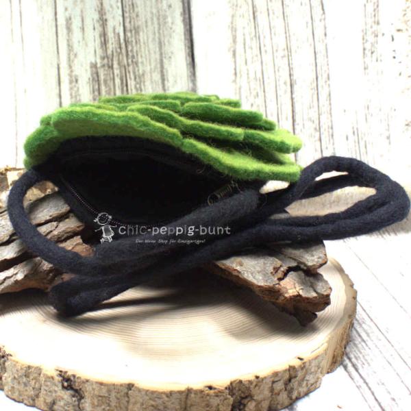 Umhängetasche filz Form einer Blume grün