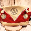 VW T1 Bus Umhängetasche in Rot und Creme aus Kunstleder im Querformat mit Camper-Motiv.