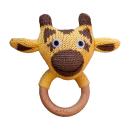 Gelbe Strick-Giraffe als Greifling von HickUps mit Holzring, handgemachtes Babyspielzeug aus Baumwolle für Neugeborene.