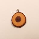 Modeschmuck Kettenanhänger Holzscheibe Vogelbeere versilbert Schmuckanhänger Unikat handmade chic-peppig-bunt