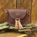 Kinderhandtasche mit kleine Quasten